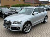 Audi Q5 2.0 TDI Quattro, S Line, TÜV & Service neu - silberne Audi Q5