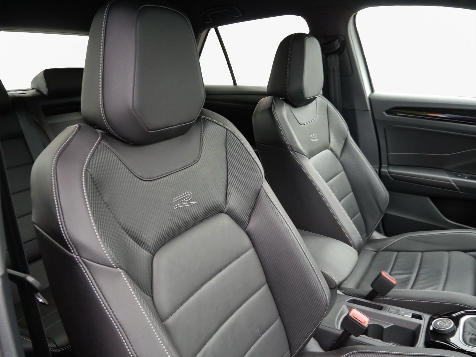 Volkswagen T-Roc - Bild 13