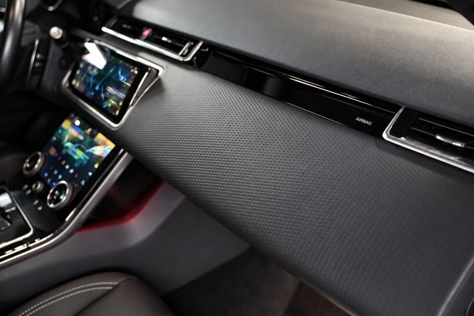 Fahrzeugabbildung Land Rover Range Rover Velar P400e *Panorama*Meridian*Kam
