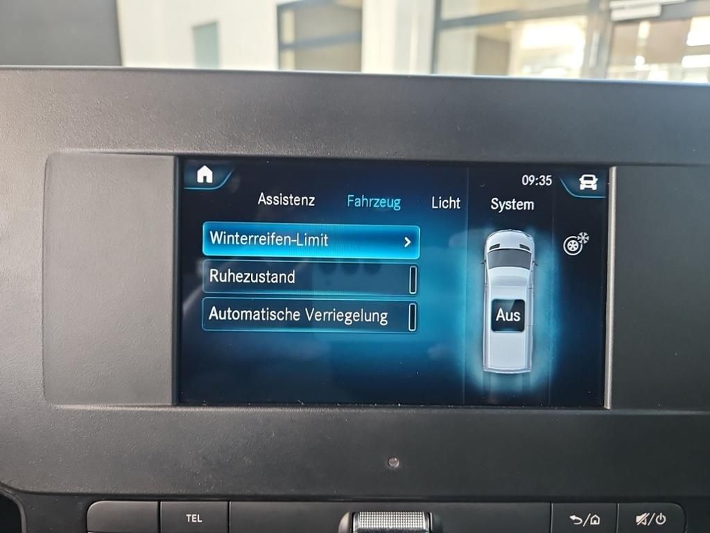 Fahrzeugabbildung Mercedes-Benz Sprinter 317 DOKA Pritsche 7 Sitze 3,5t AHK STHZ