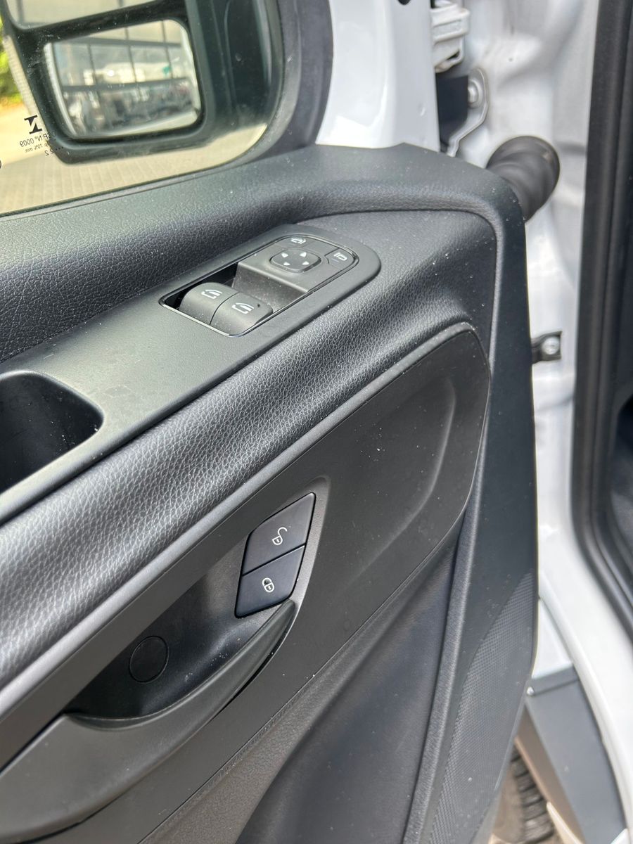 Fahrzeugabbildung Mercedes-Benz Sprinter III 317 CDI  L3 H2 Klima Kamera Navi