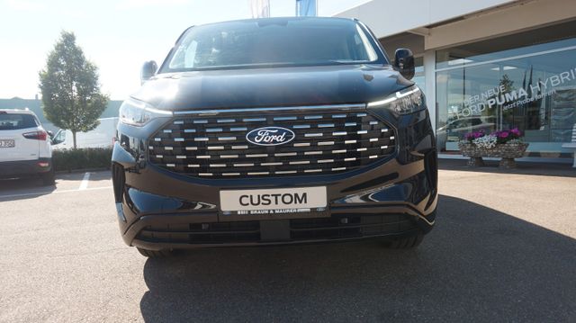 Ford 320 L1 Titanium