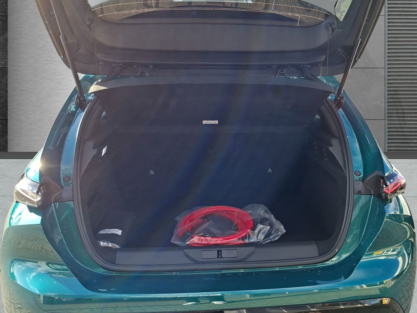 Peugeot 308 - Bild 4