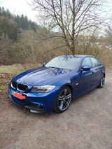 BMW 318i - M Paket. Facelift  - BMW 3er Reihe aus 2008: Facelift