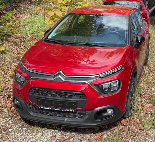 Citroën C3 PureTech LED Navi Klimaaut LaneAssis, Erstzulassung 07/2021, 106.000 km