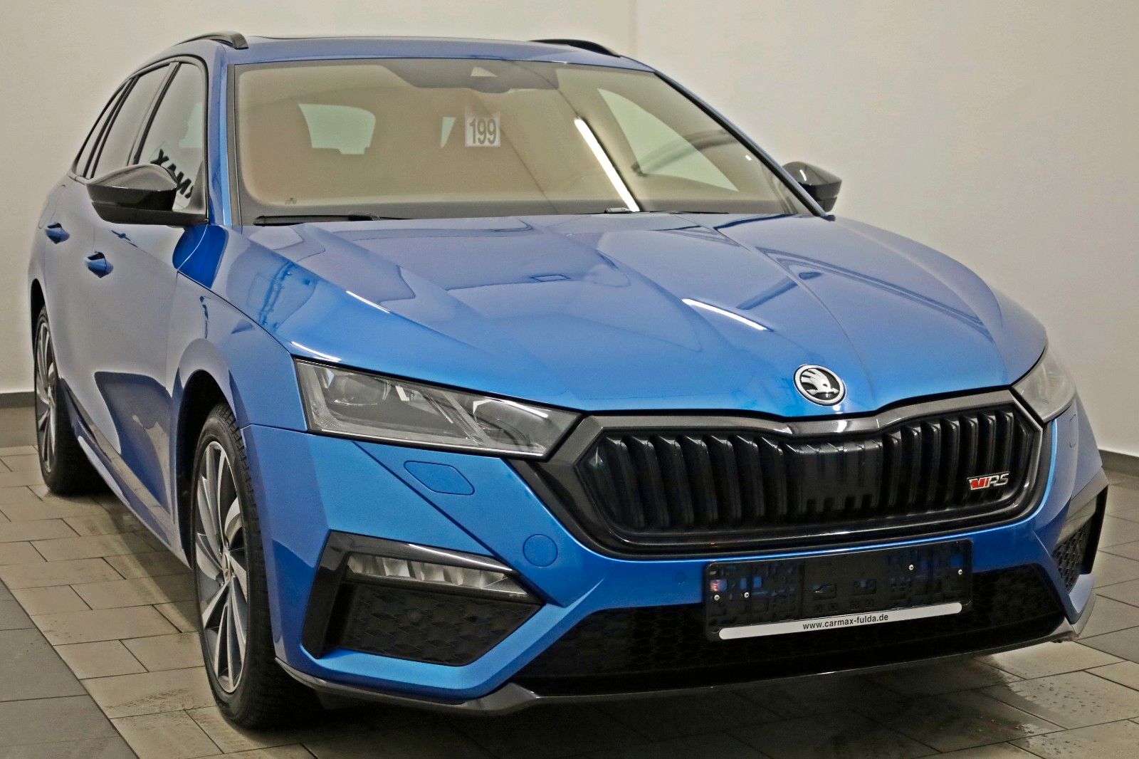 Fahrzeugabbildung SKODA Octavia Combi RS iV,Navi,Kamera,4xSH,HUD,Pano+WR