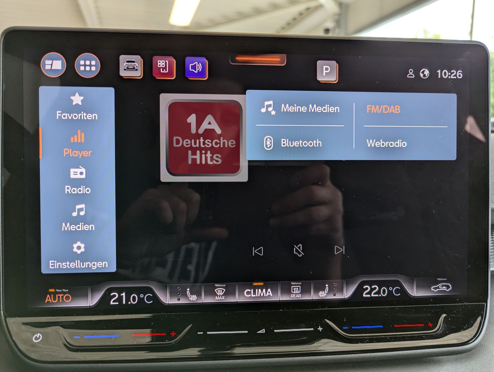 CUPRA Terramar 1.5 eTSI Sennheiser Edge-Paket HUD 19" - Image 34
