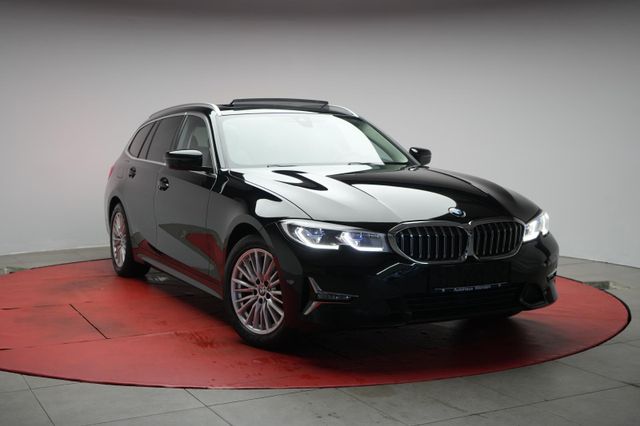 BMW 320 d Touring xDrive Luxury Line Navi/Leder/Temp