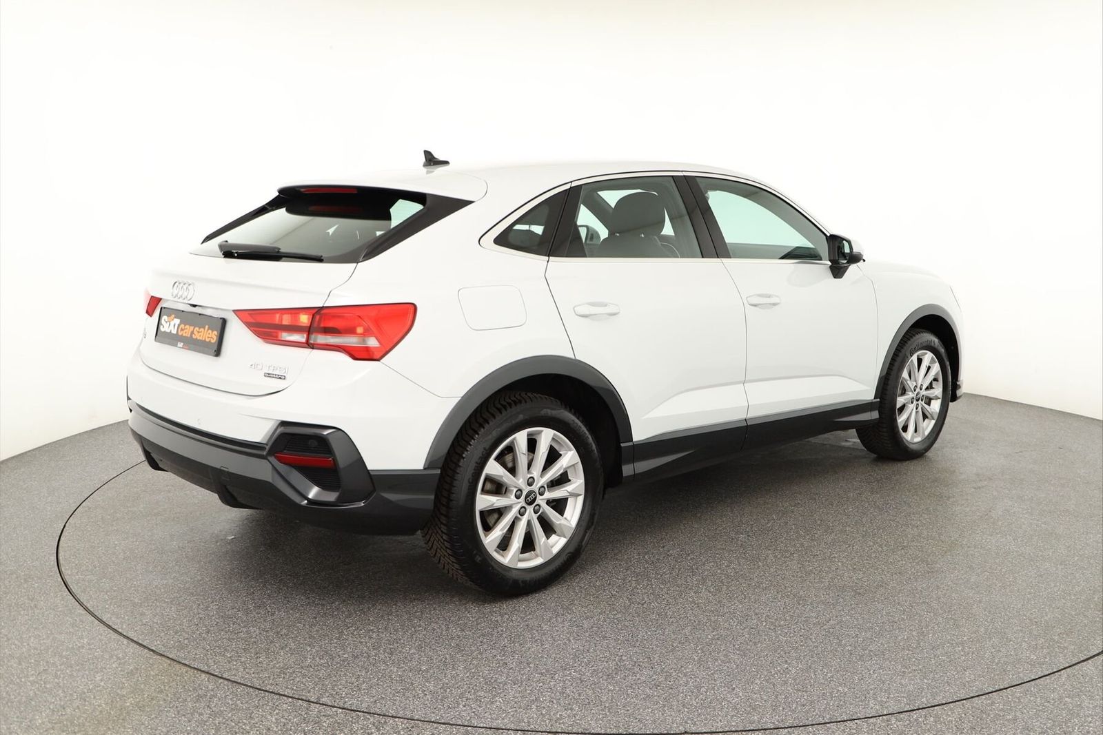 Audi Q3 Sportback 40TFSI qua. LEDer ACC NAV RFK SHZG foto 5