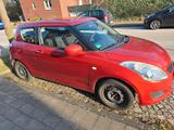 Suzuki Swift 1.2 Club - Suzuki Swift Gebrauchtwagen in Krefeld