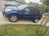Toyota RAV 4 2.0-VVT-i 4x4 Automatik - - Toyota RAV 4 aus 2003