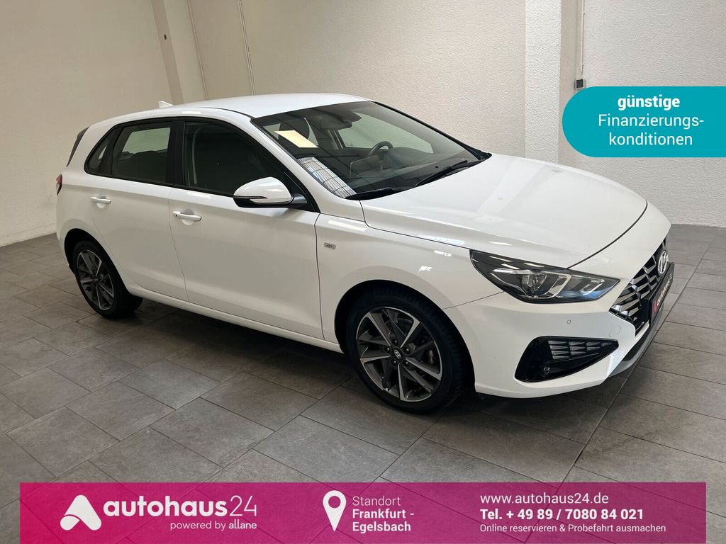 Hyundai i30 — hlavná fotografia