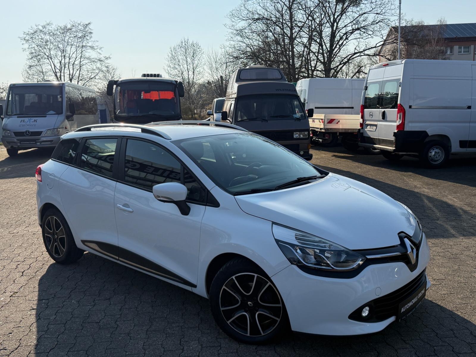 Renault Clio 2015 — engine 898 cm³, 90 HP (66kW)