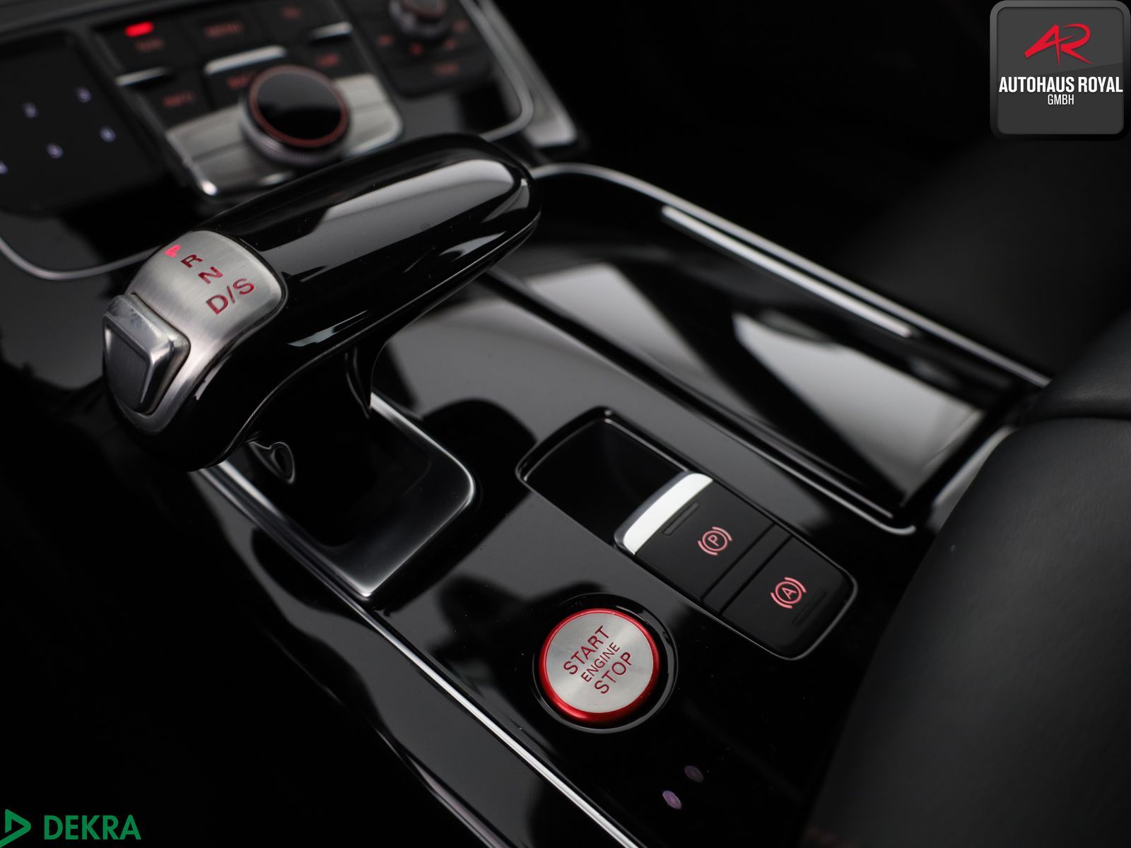 Audi S8 PLUS 4.0 V8 TFSI qu KERAMIK,STANDHZ,HUD,BOSE foto 26