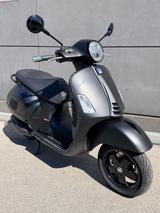 Vespa GTS 300 Notte E4 - VESPA 300 GTS