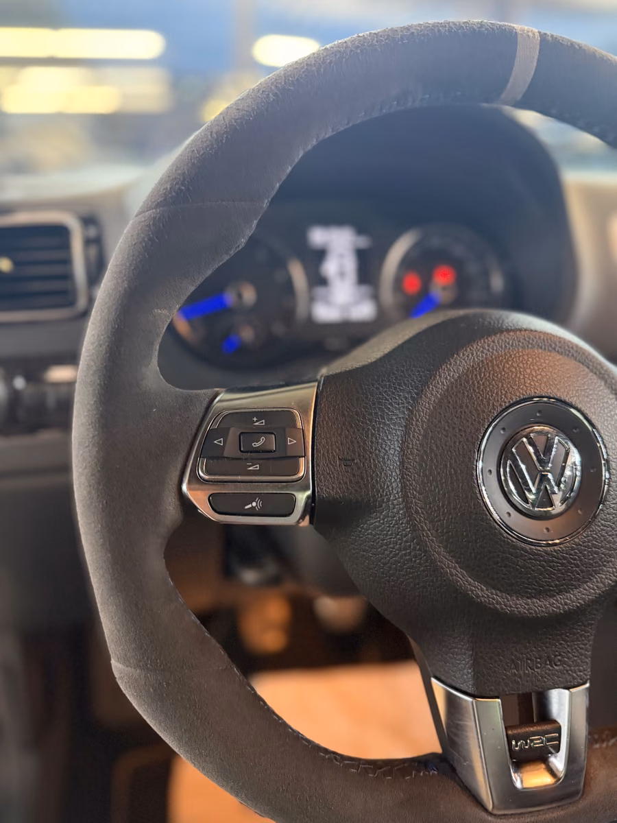 Volkswagen Polo 2.0 TSI R WRC 220ch - 2 ème main - Courroie / Freins / Pneus neufs - Entretien récent