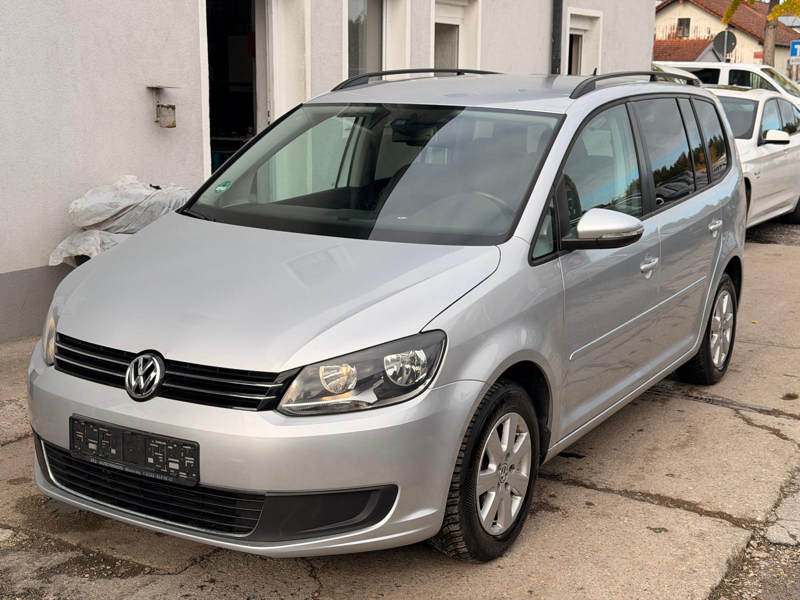Volkswagen Touran 2011 — двигун 1.390 cm³, 140 HP (103kW)