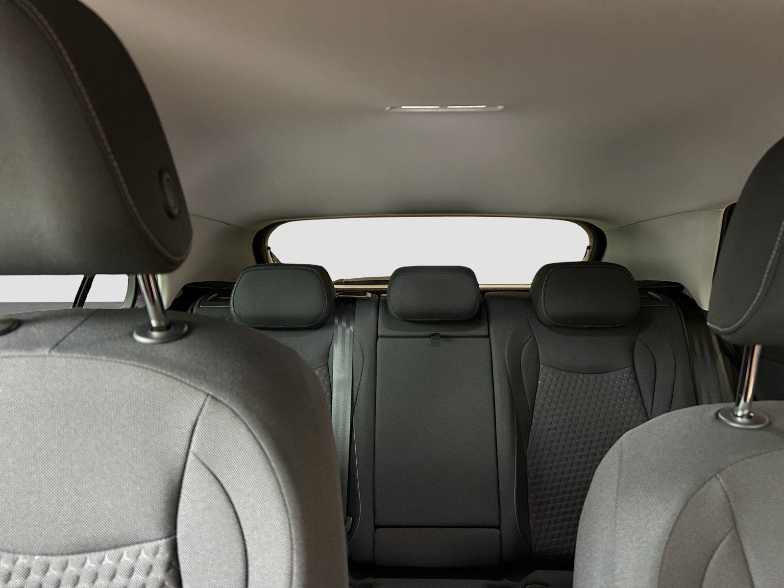 Volkswagen T-Roc - Bild 17