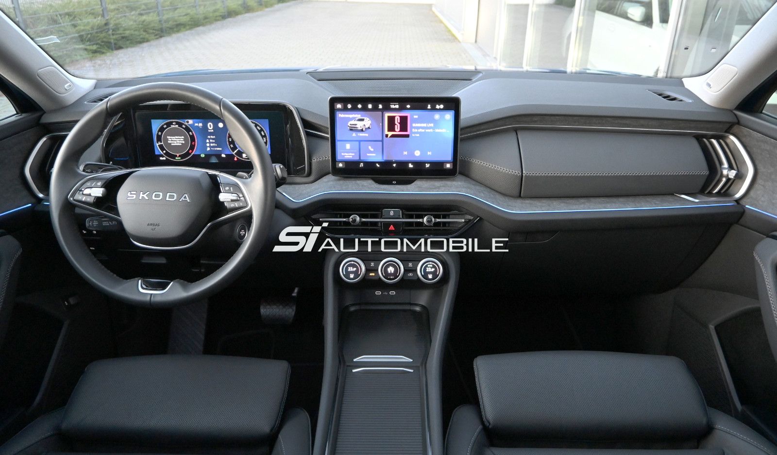 Fahrzeugabbildung SKODA Kodiaq 1.5 TSI DSG °AHK°PANO°SITZKLIMA°STANDHZG°