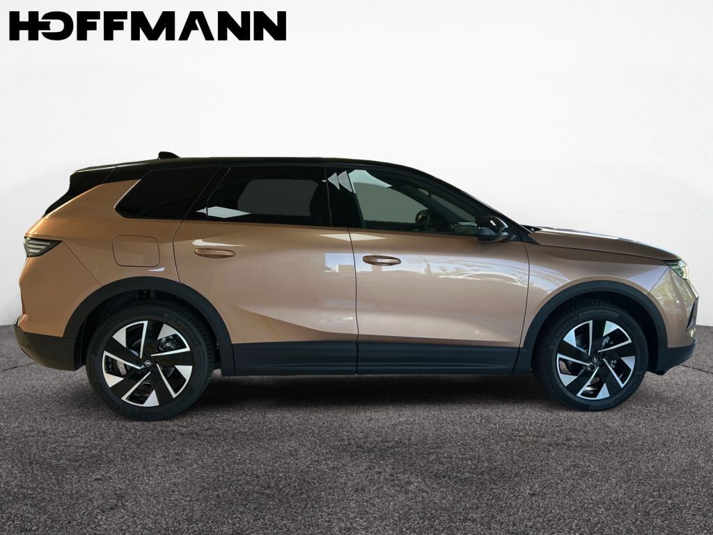 Fahrzeugabbildung Opel Grandland 1.2 DI Hybrid 48 V Automatik GS (K)
