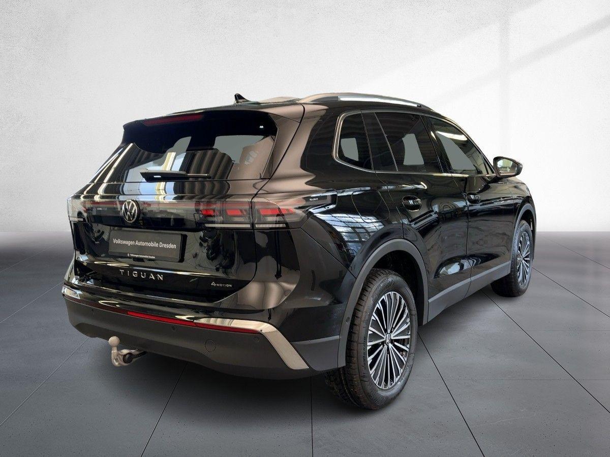 Volkswagen Tiguan Elegance 2,0 TDI 4MOTION DSG AHK WR LEDER