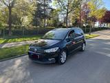 Volkswagen Touran 2.0 TDI  140kW DSG Highline  - Volkswagen Touran: TDI 140