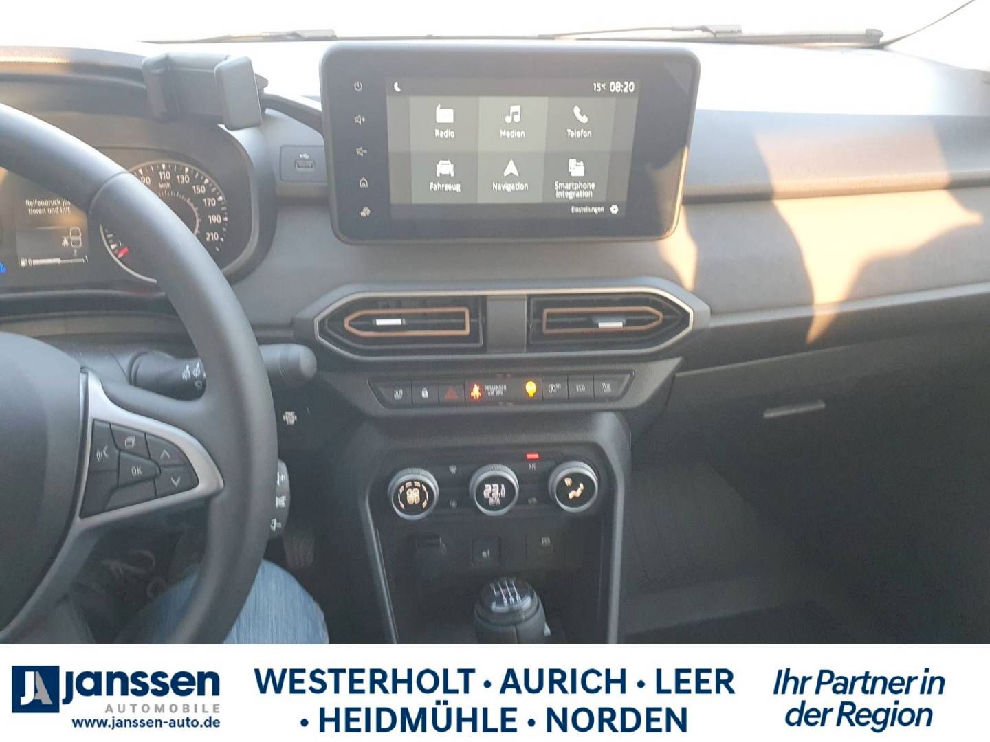 Fahrzeugabbildung Dacia Sandero Stepway Extreme+ TCe 110
