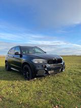 BMW X5 F15 30d Xdrive *TOP* - BMW 530 mit Diesel-Antrieb: Geländewagen