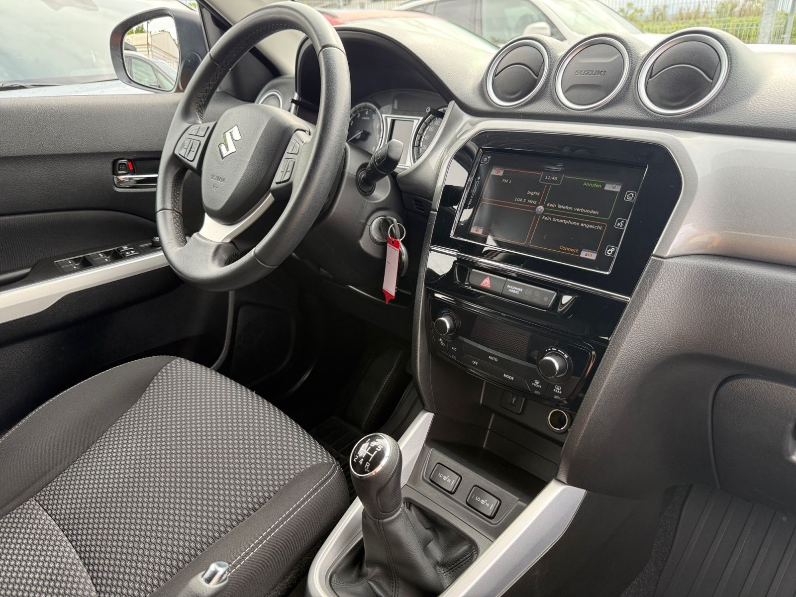 Fahrzeugabbildung Suzuki Vitara 1.6 Comfort 4x4 RFK