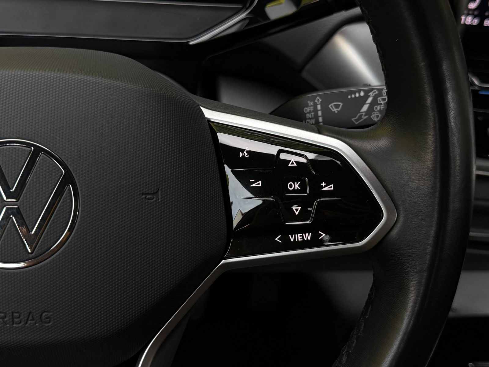 Fahrzeugabbildung Volkswagen ID.4 Pure Performance City LED+CARPL+ACC+SHZ+DAB