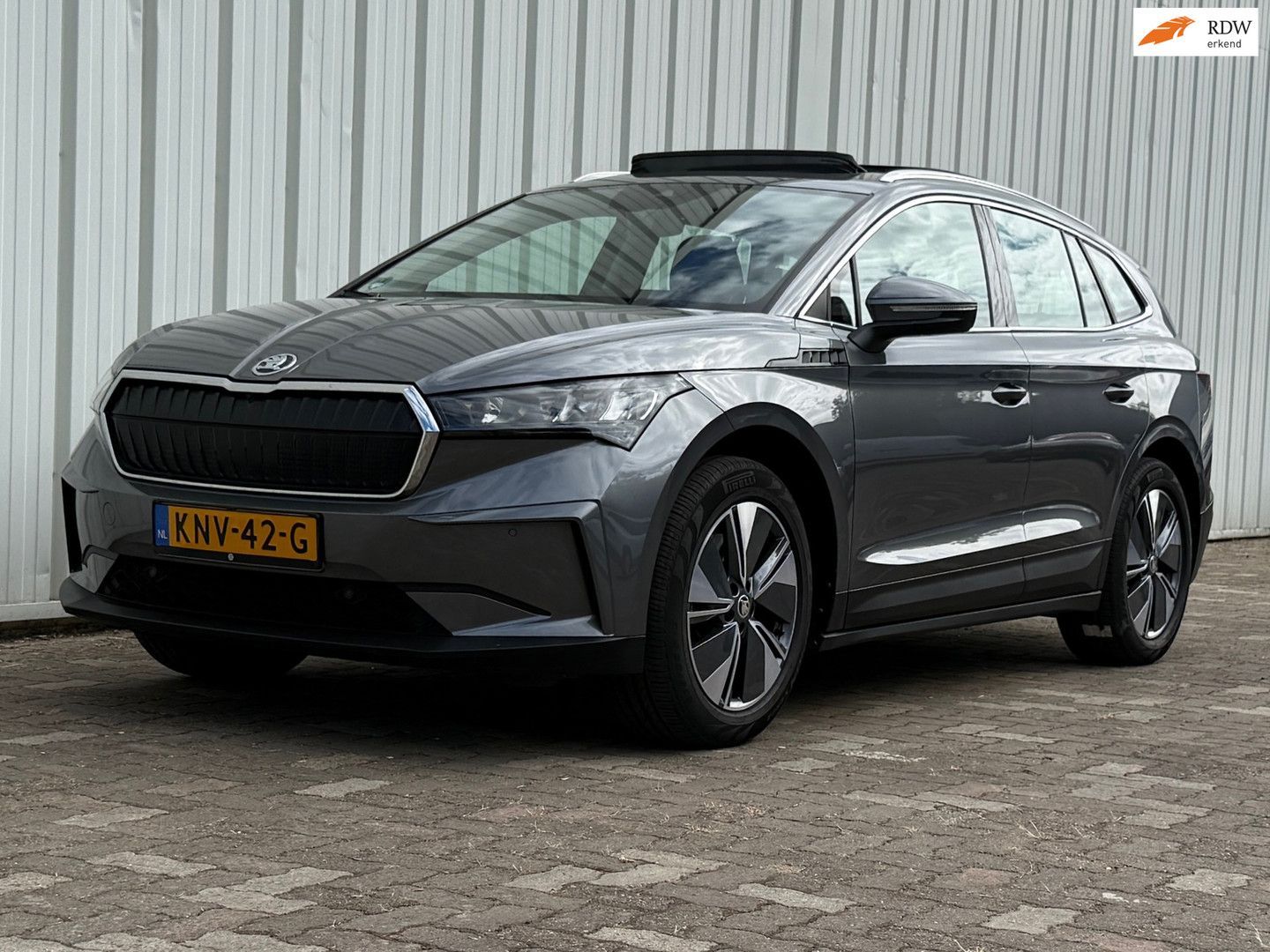 Skoda Enyaq iV 80 SoH 97 % Pano Warmtepomp AHK Adaptiv