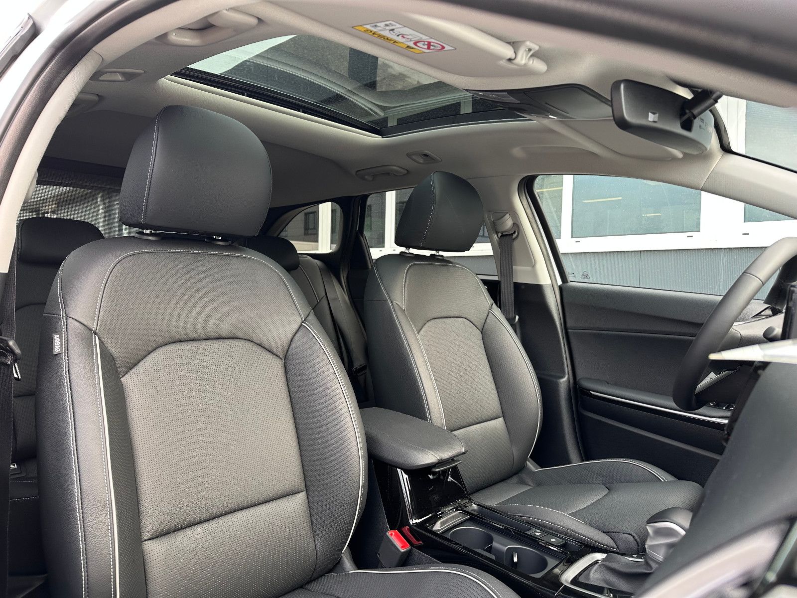 Fahrzeugabbildung Kia cee'd Sportswagon 140PS DCT7 Platinum Glasdach