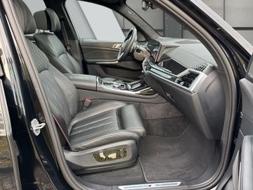 BMW X7 - 9
