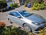 Toyota Auris Kombi Diesel - Toyota Auris Gebrauchtwagen in Köln