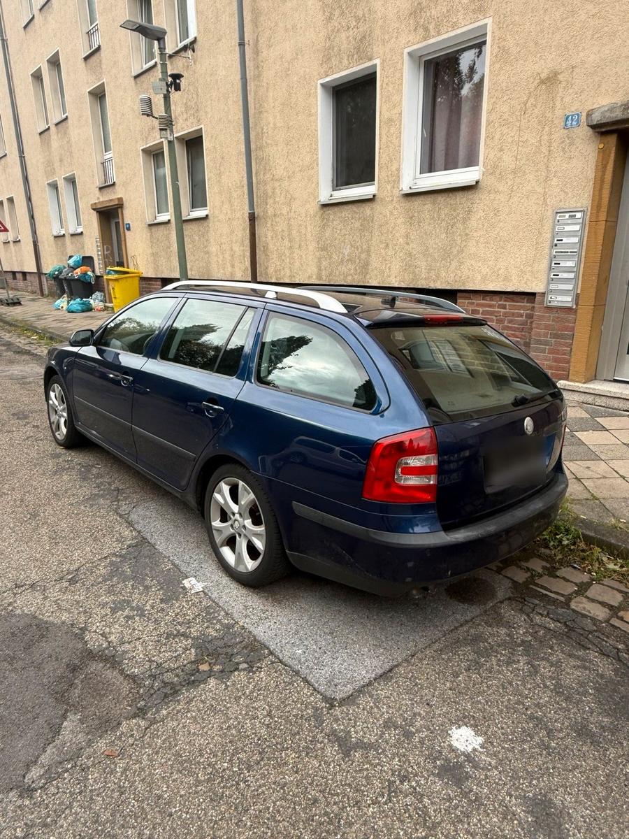 Skoda Octavia 2008 — engine 140 HP (103kW)