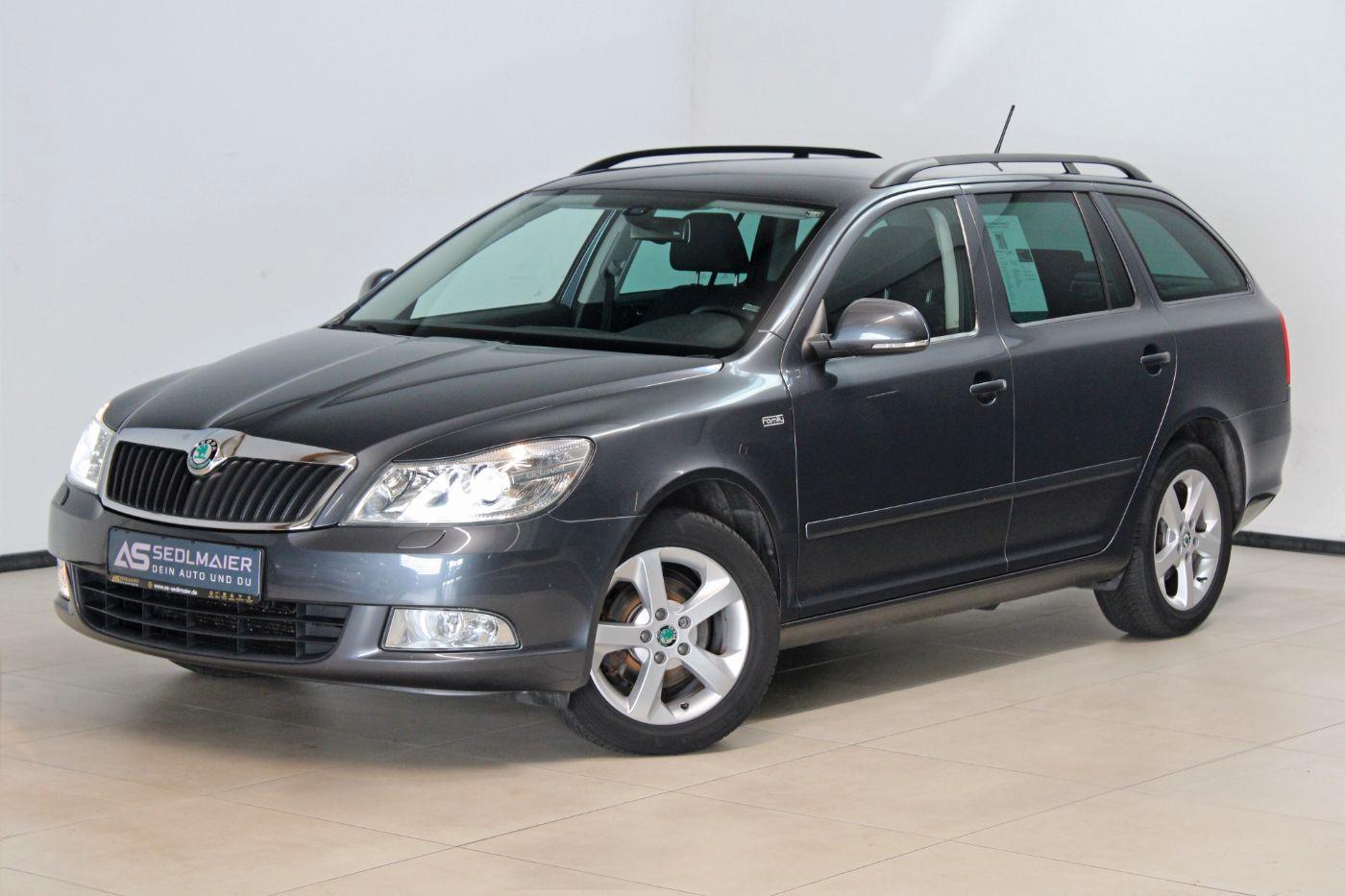 Skoda Octavia 2012 — фото 19