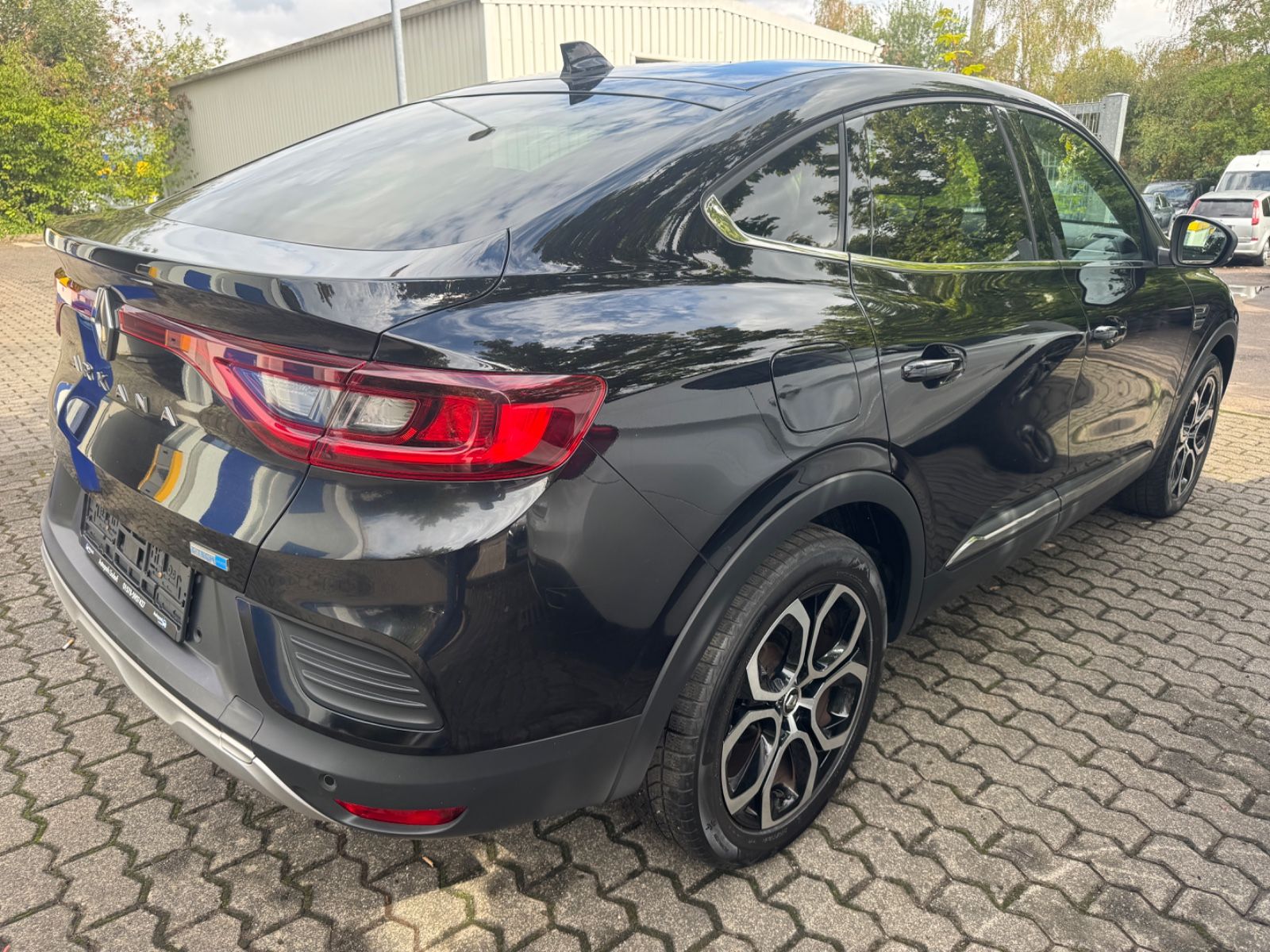 Fahrzeugabbildung Renault Arkana Intens E-Tech LED+NAVI+ACC+Kamera