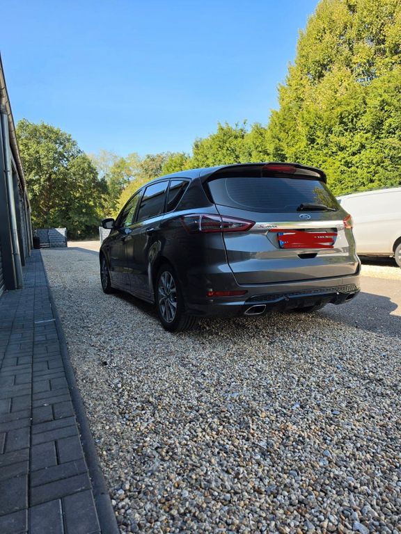 Image of Ford S-Max
