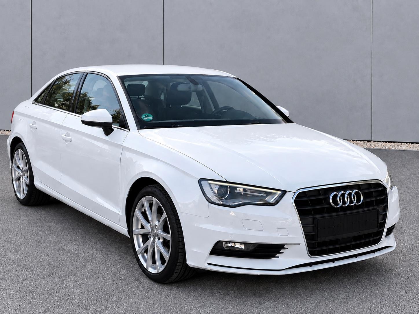 Audi A3 Limousine attraction Tempo Navi LED