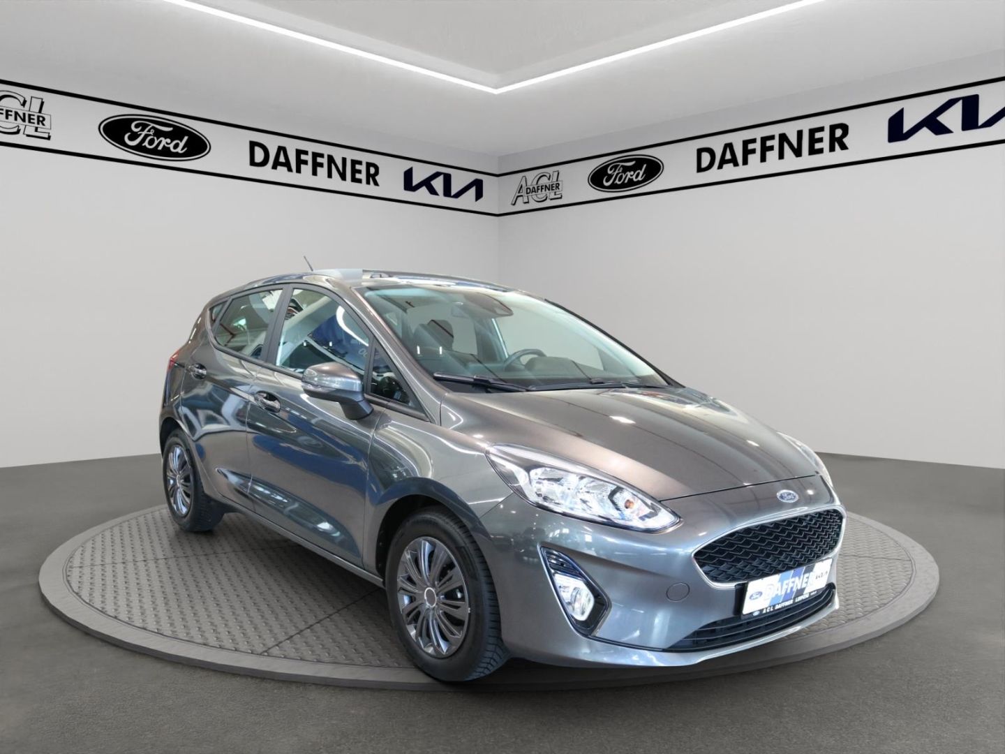 Fahrzeugabbildung Ford Fiesta Trend Apple CarPlay Android Auto WLAN Spu