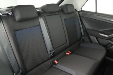 Volkswagen T-Roc - 5