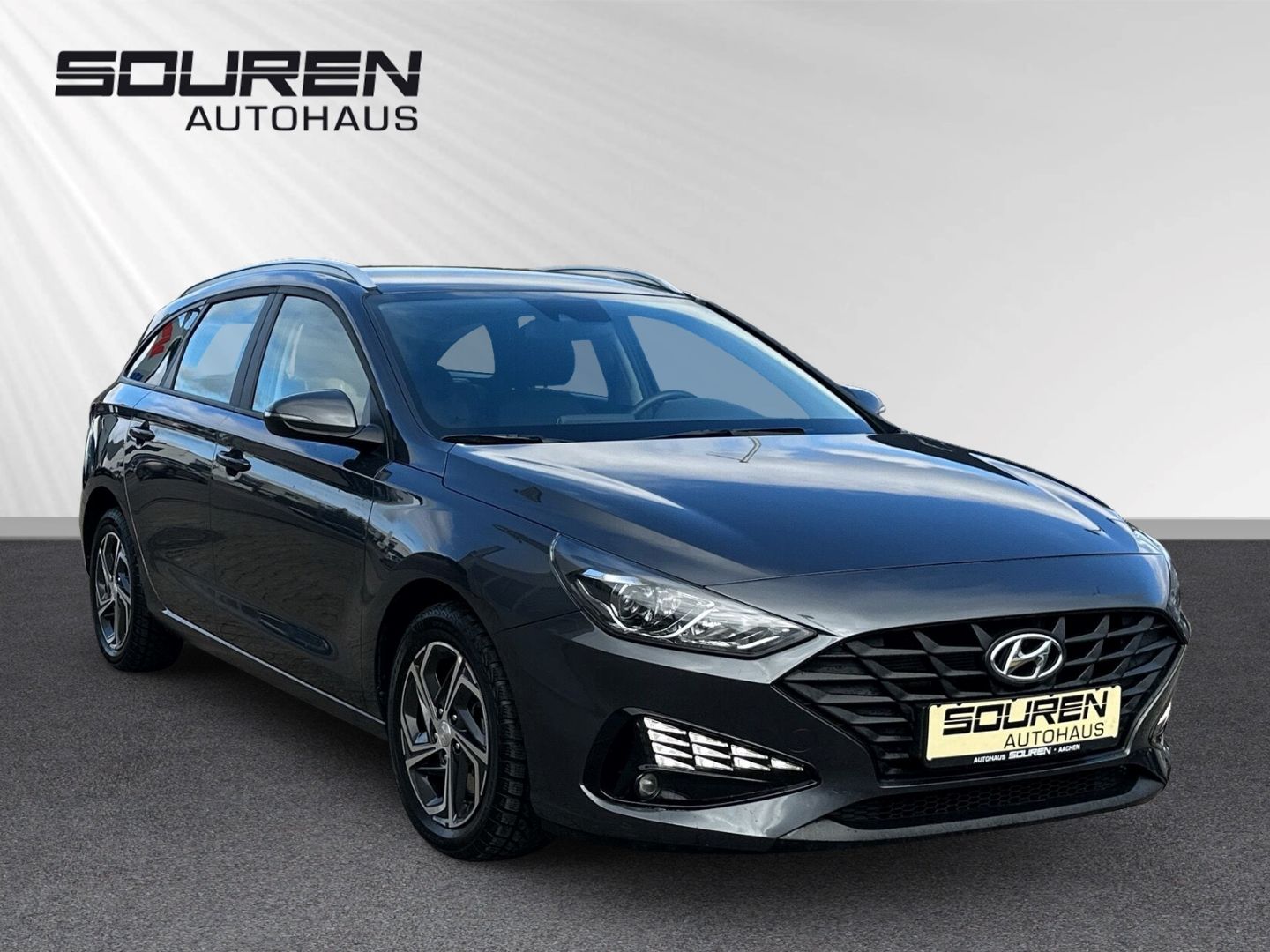 Fahrzeugabbildung Hyundai i30cw DCT AUTOMATIK KLIMA + SITZHEIZUNG + TEMPOM