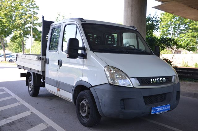 Iveco Daily Doppelkabine Pritsche TÜV 03-2025 6 Sitze