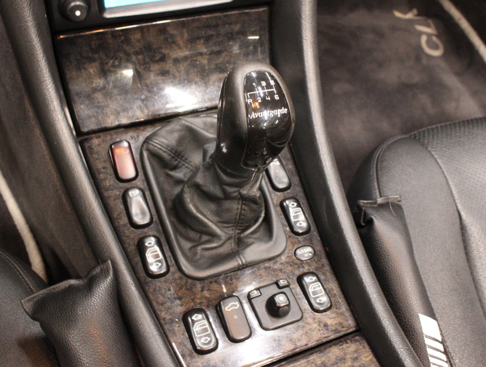 Fahrzeugabbildung Mercedes-Benz CLK 200 KOMPR. Evolution AVANTGARDE Cabrio