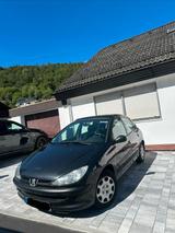 Peugeot 206 1.4 Schwarz Schiebedach - Peugeot 206 aus 2005: 1.4