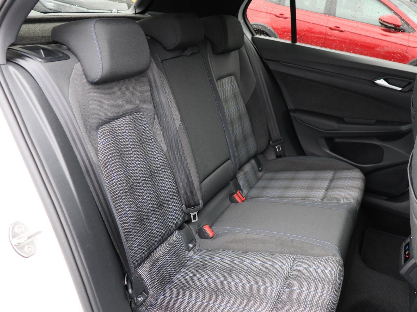 Volkswagen Golf - Bild 4