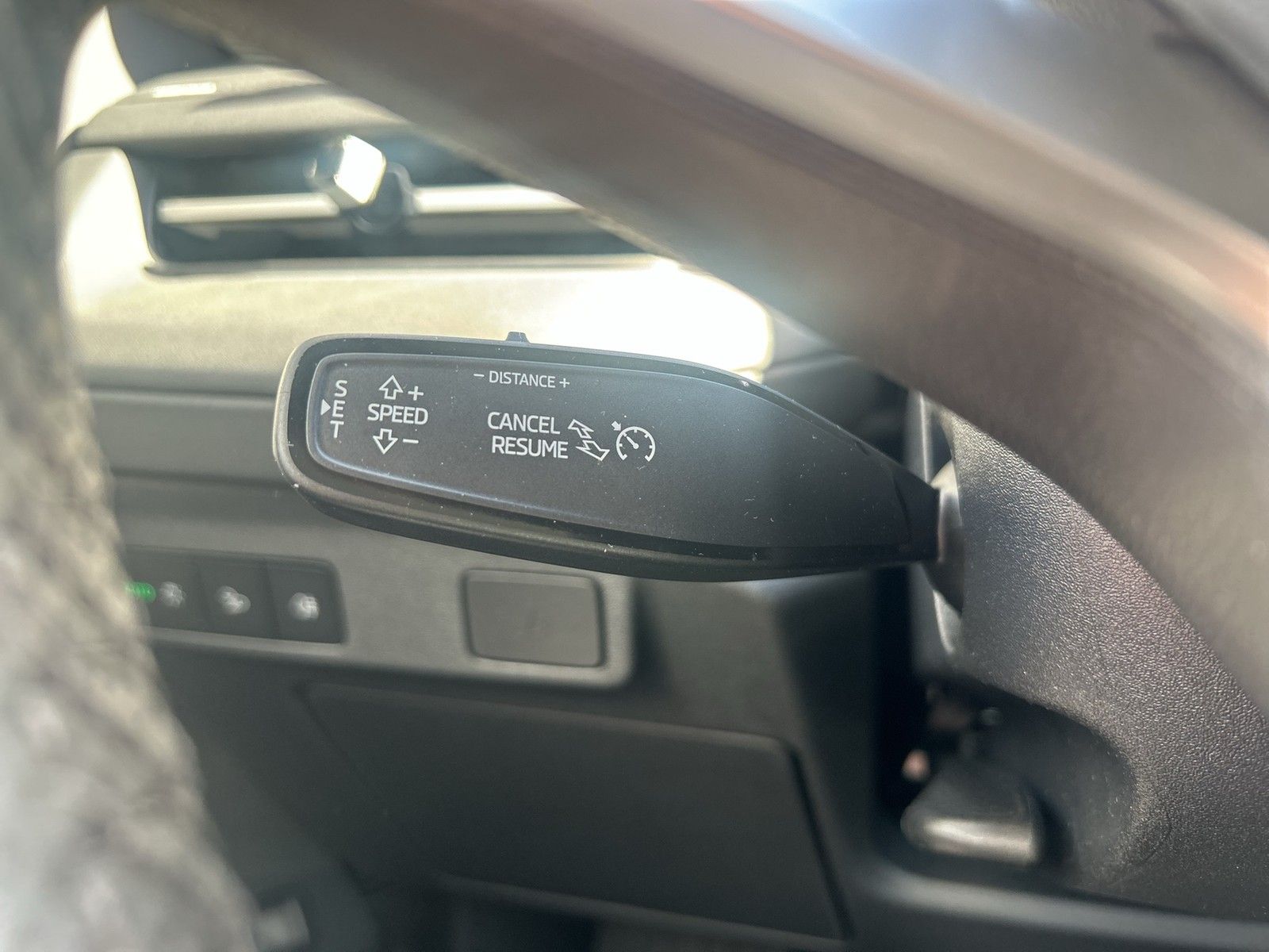 Fahrzeugabbildung SKODA Peaq Selection 90 MATRIX Sonos DCC