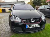 Volkswagen Golf 2.0 T-FSI GTI GTI Pirelli GTI Pirelli - Volkswagen Golf GTI pirelli mit Benzin-Antrieb