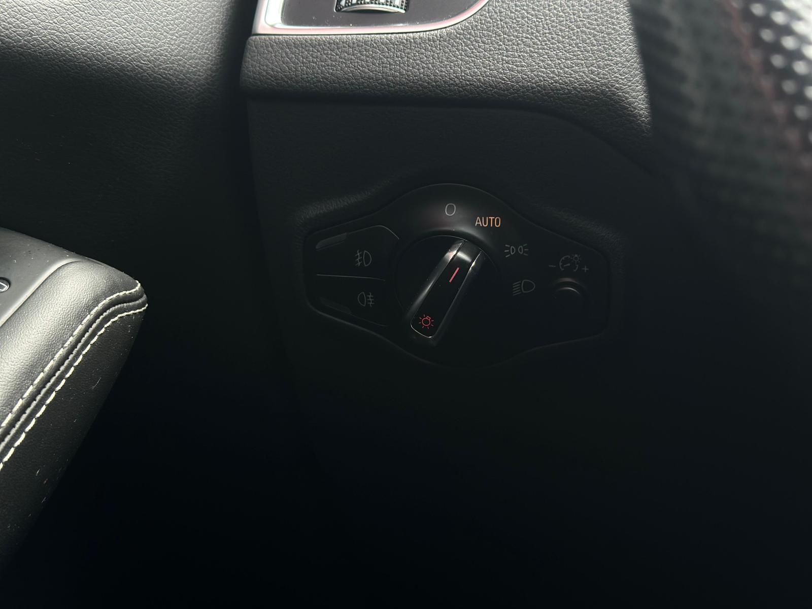 AUDI Q5 2.0TFSI S LINE QUATTRO *BiXEN#SHZ#B&O#AHK#DAB - Image 17