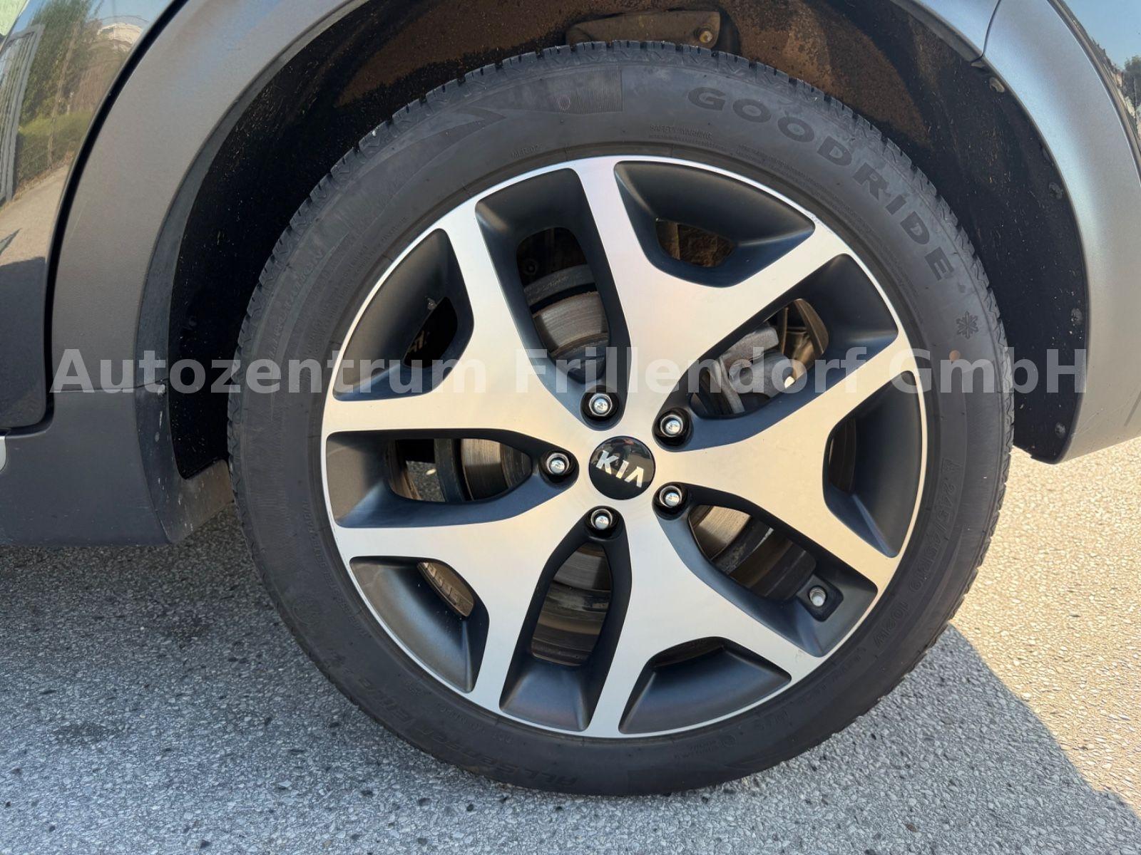 Kia Sportage GT-Line 4WD AUTOMATIK/NAVI/XENON/PANO!!